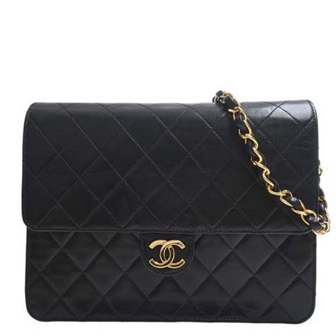 Chanel Matrasse Leather Shoulder Bag (Pre